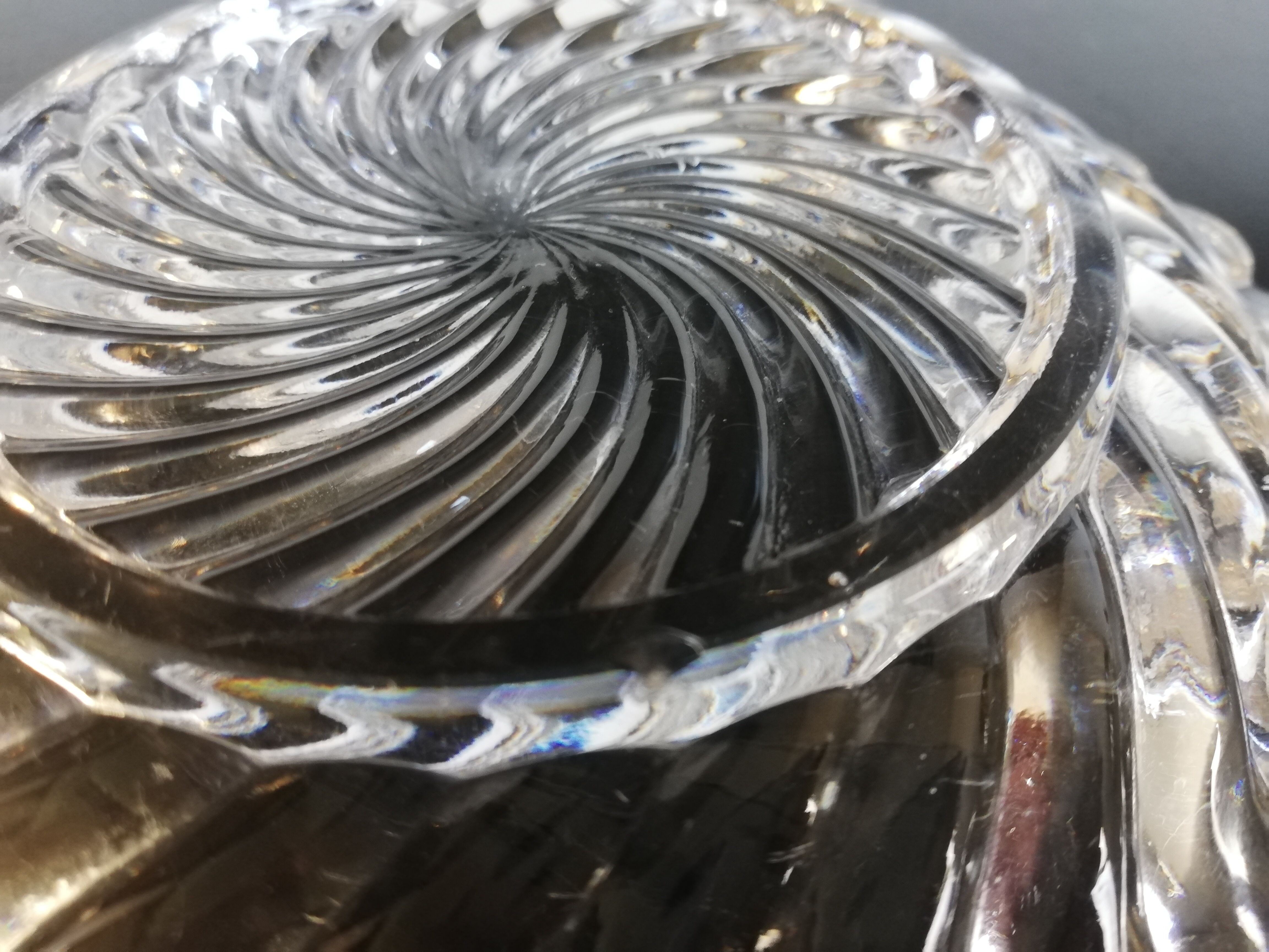 Empty crystal pocket Baccarat