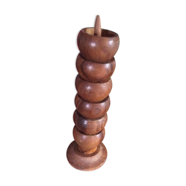 Série de 6 coquetiers en bois
