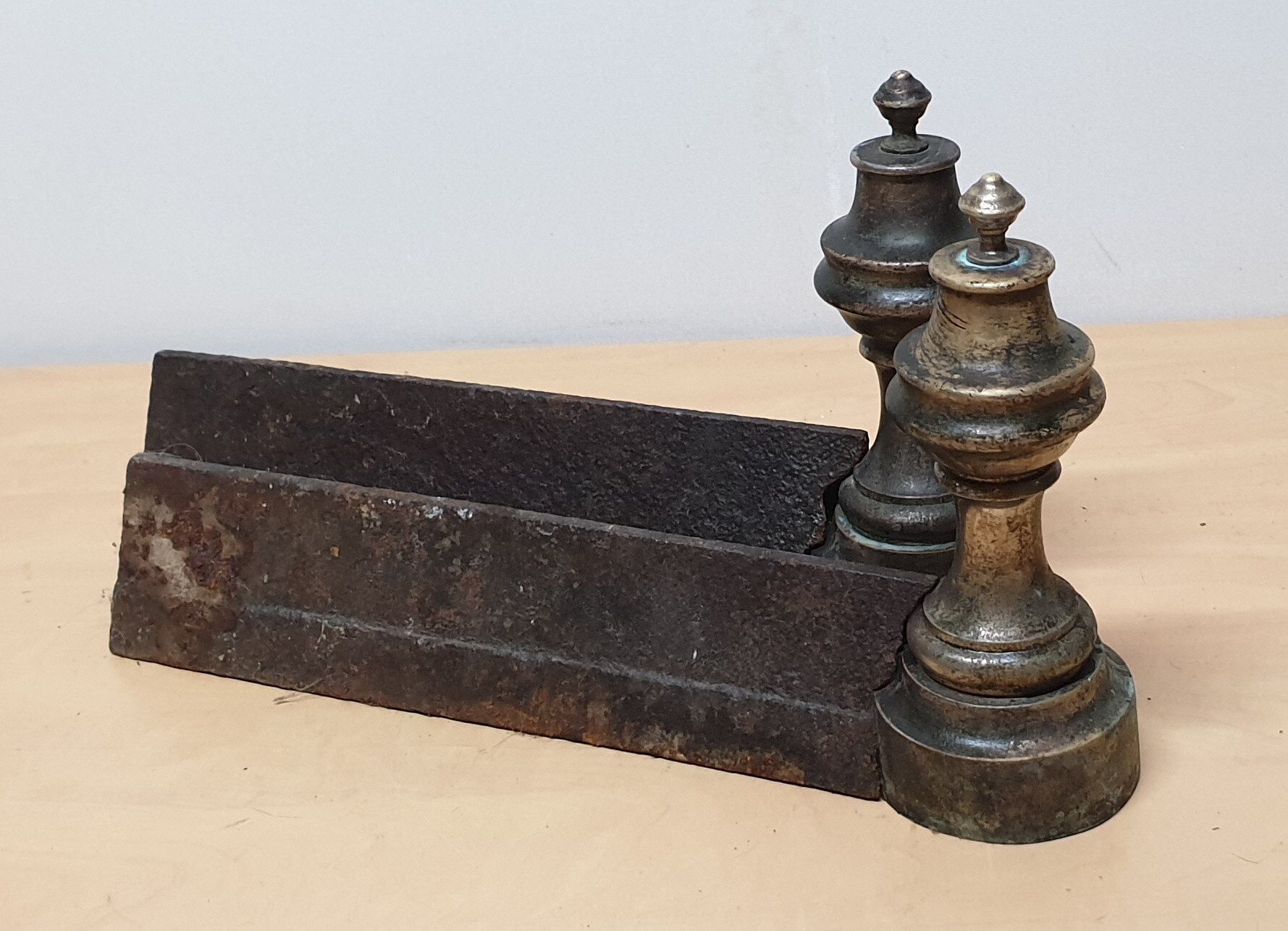 Small vintage channels