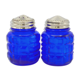 Salt and pepper shaker