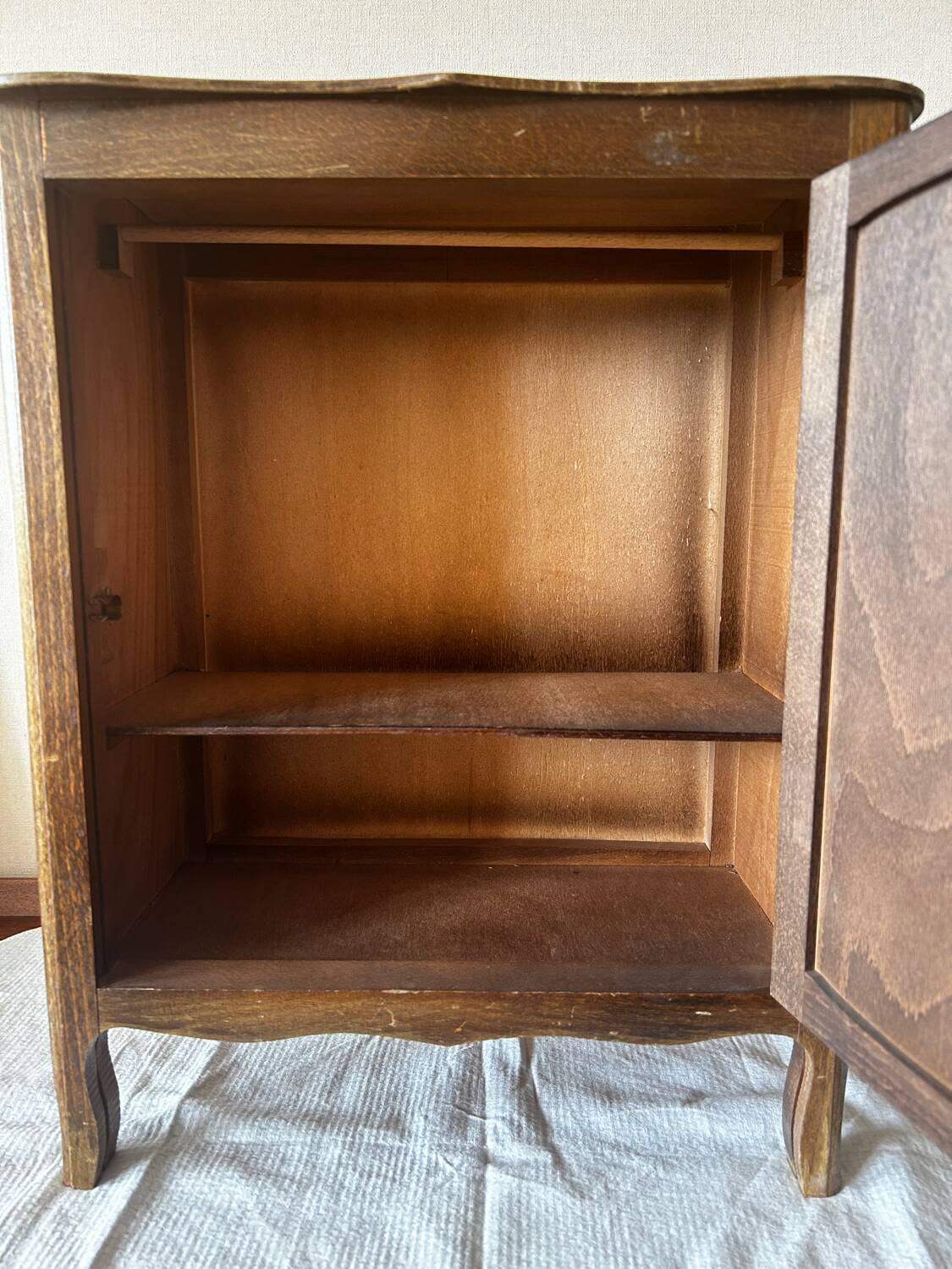 Vintage doll wardrobe