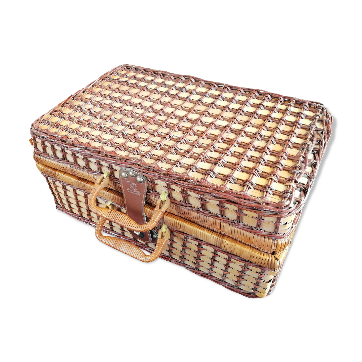 Vintage picnic basket