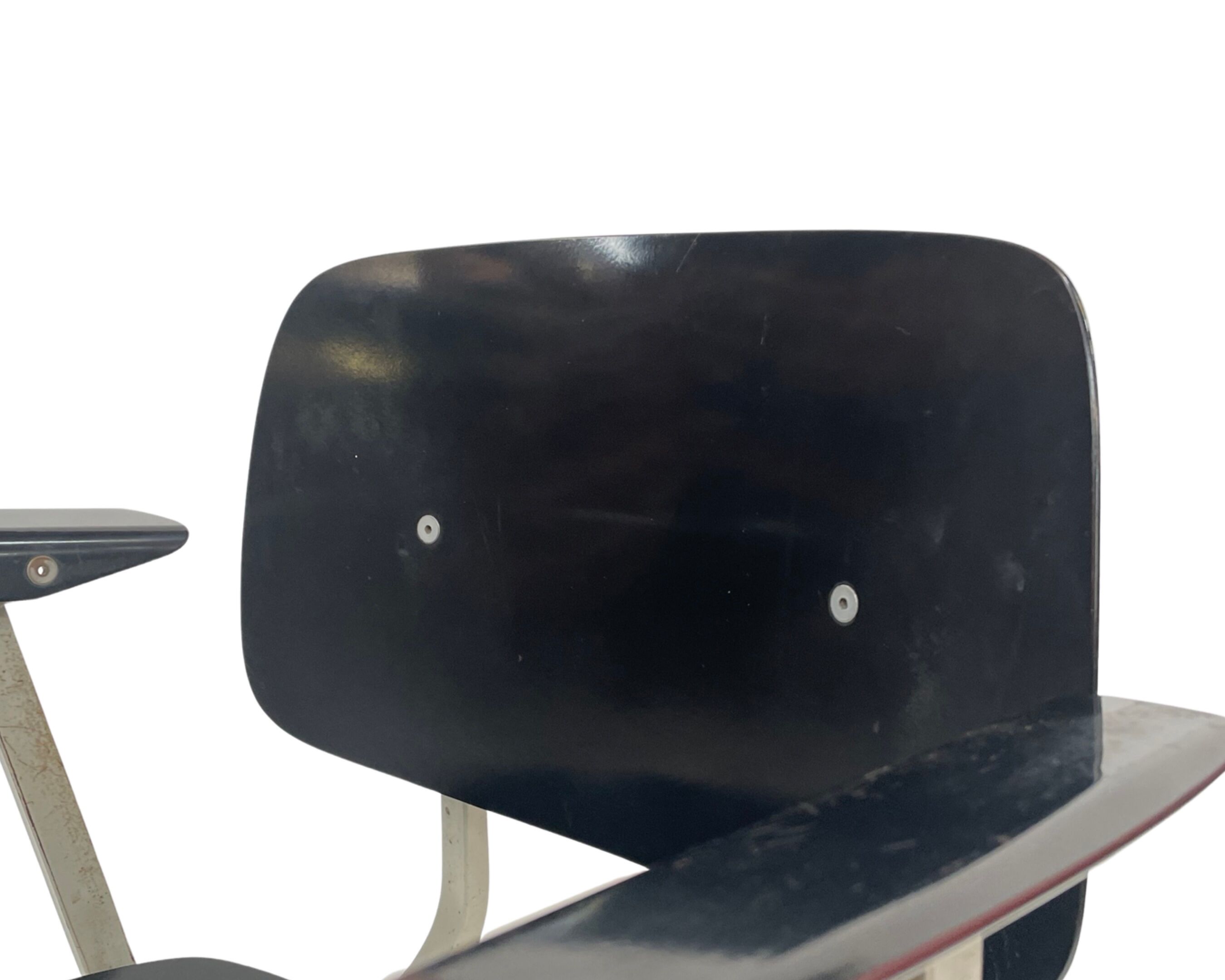 Friso Kramer Revolt arm chair for Ahrend de Cirkel 1953