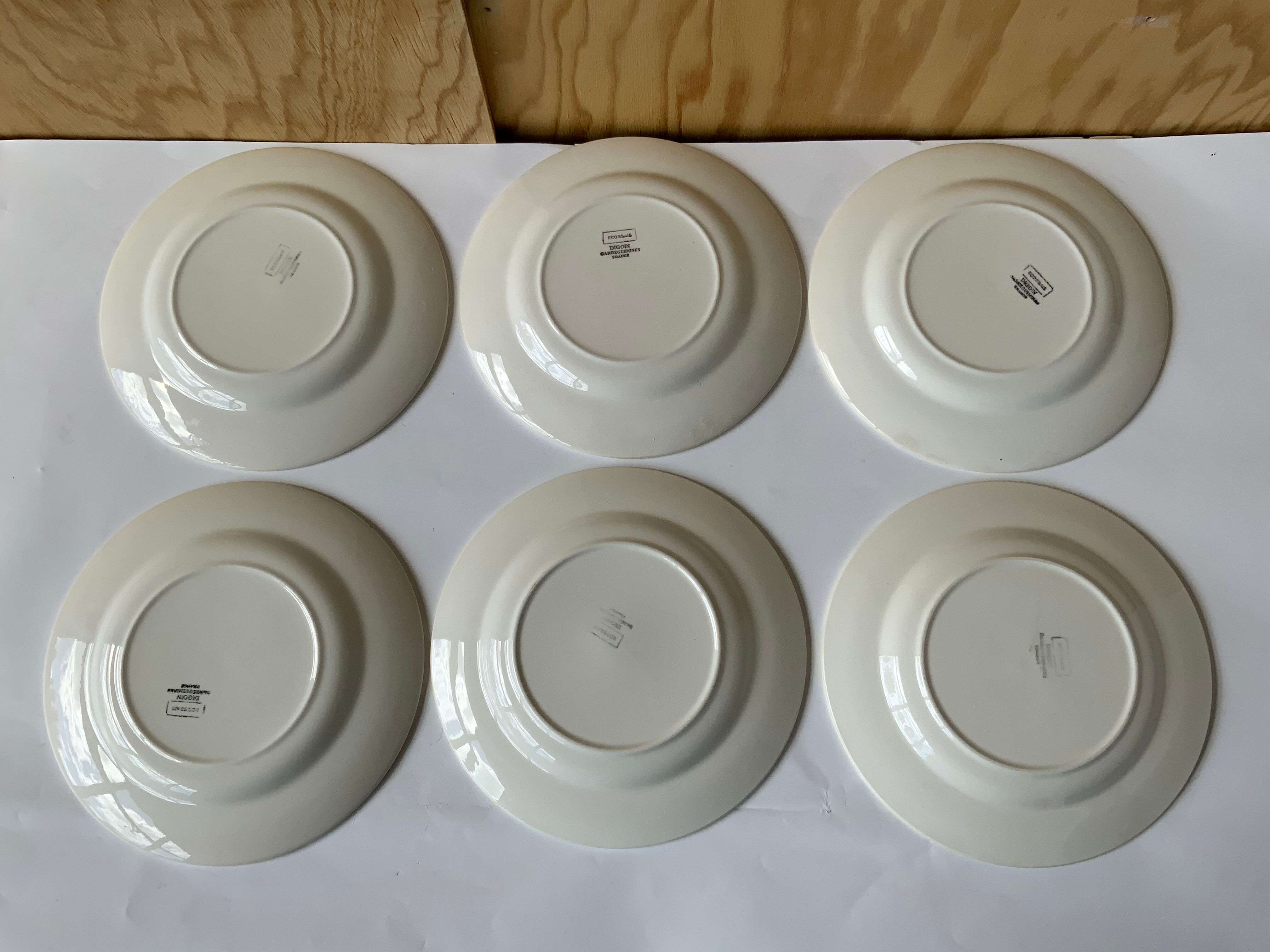 Flat checkered plates