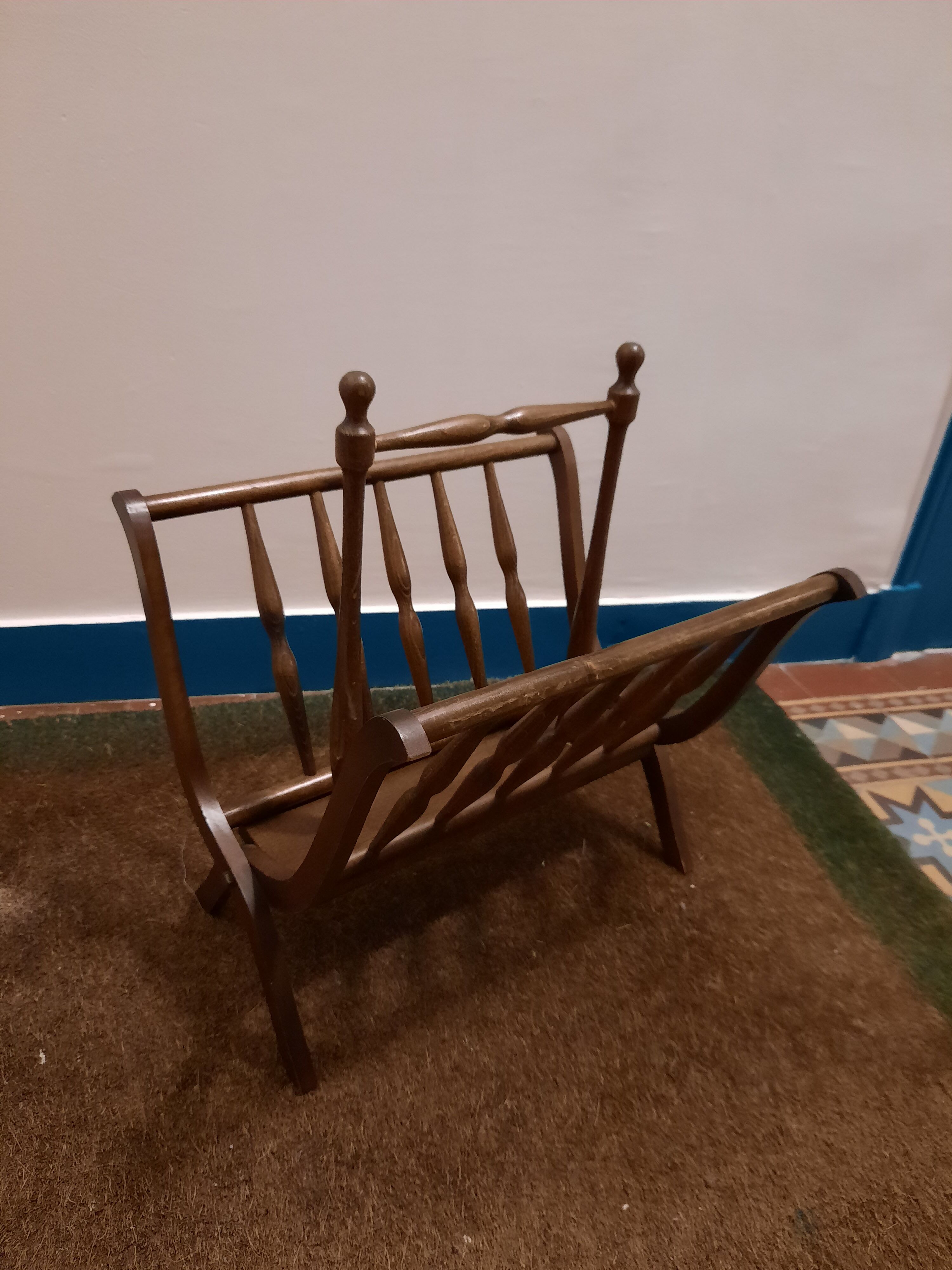 Vintage magazine holder