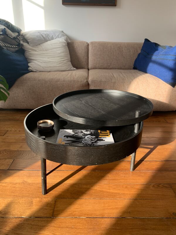 Table basse ''Turning table'' de Theresa Arns pour Menu