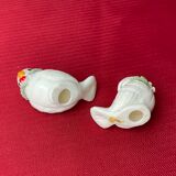 Paire d'oiseaux blancs miniatures en céramique ancienne