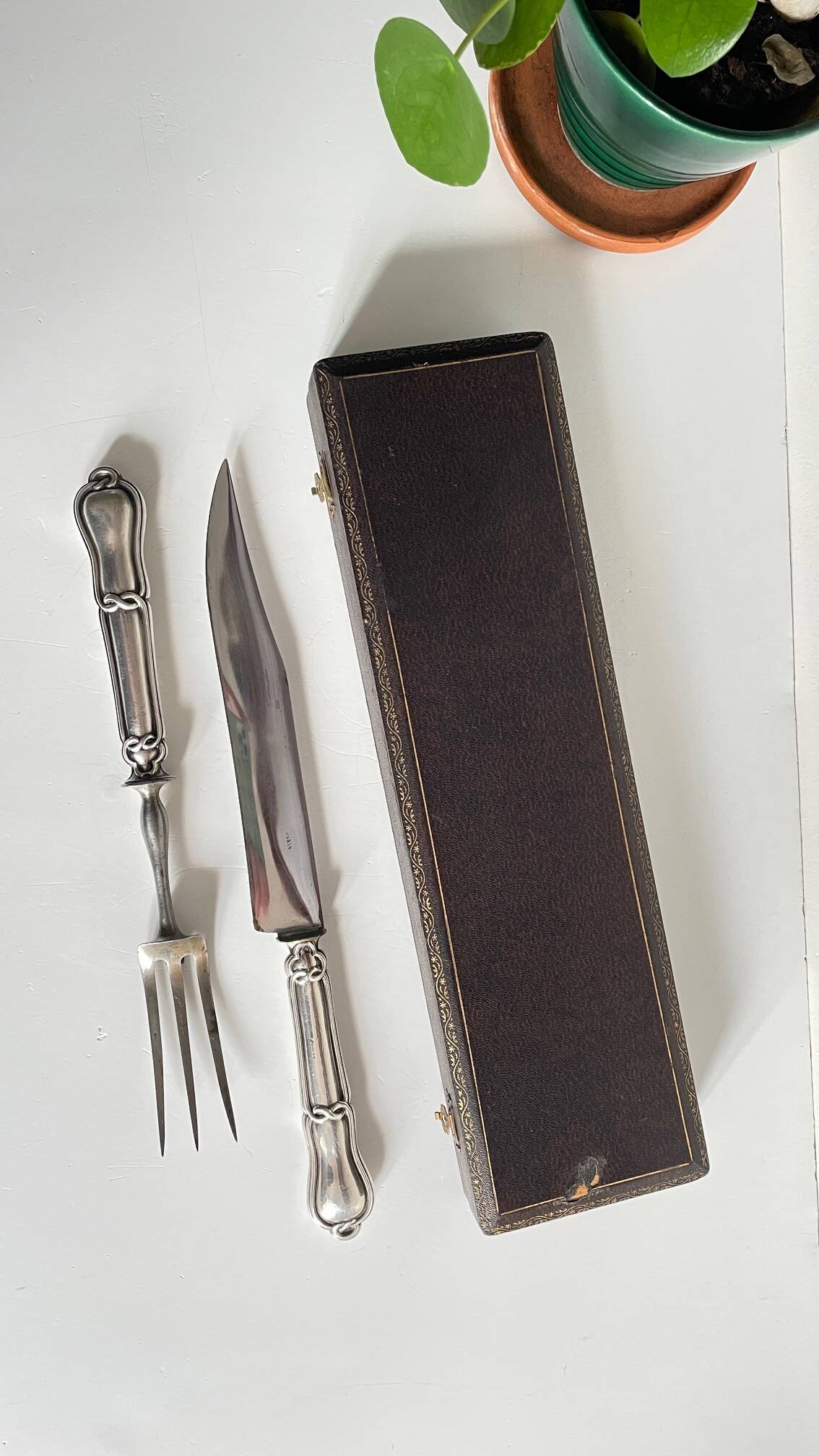 Silver and Silver-Plated Meat Cutlery PARIS
