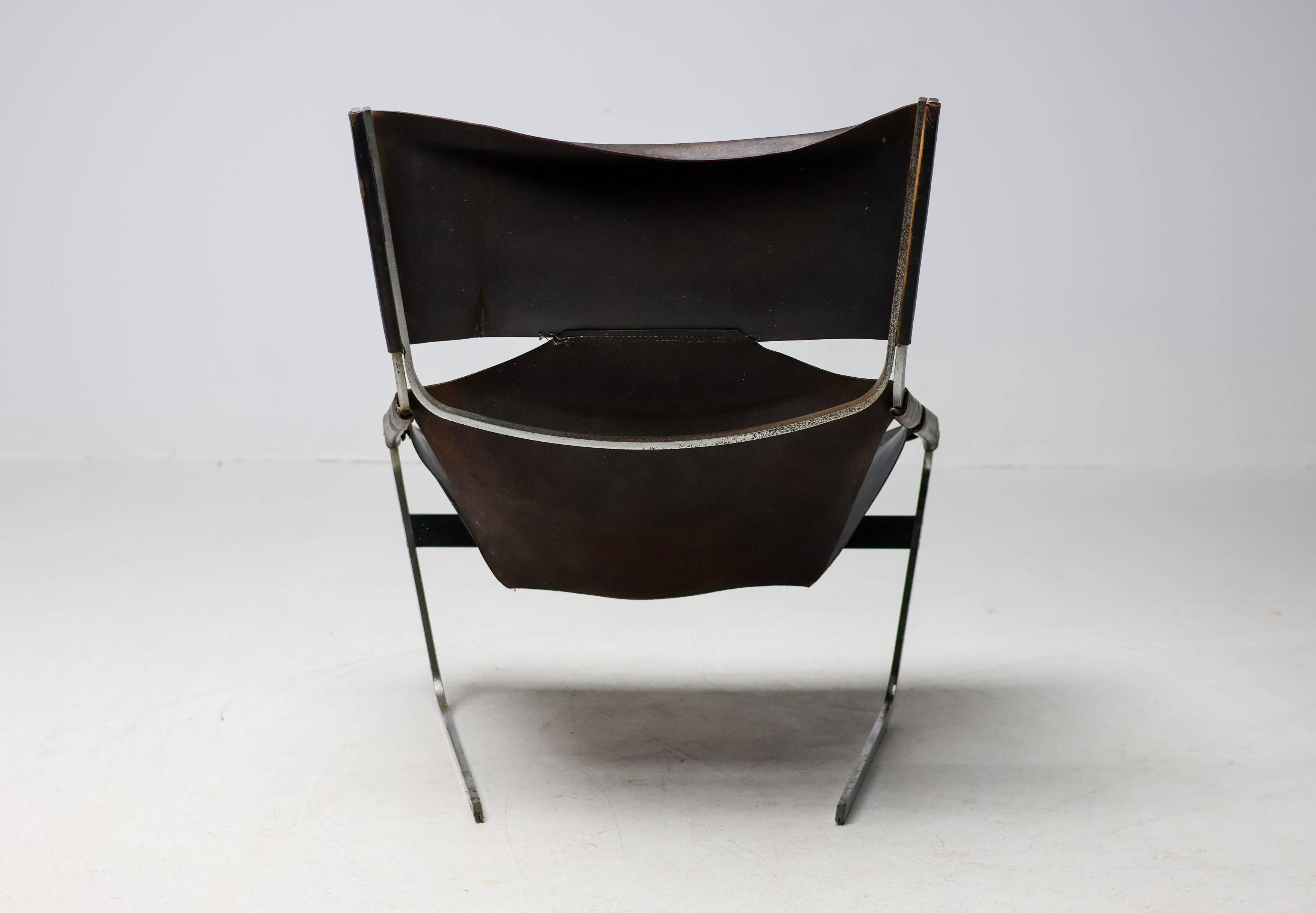 Pierre Paulin F444 chaise longue in black leather - All original, Vintage