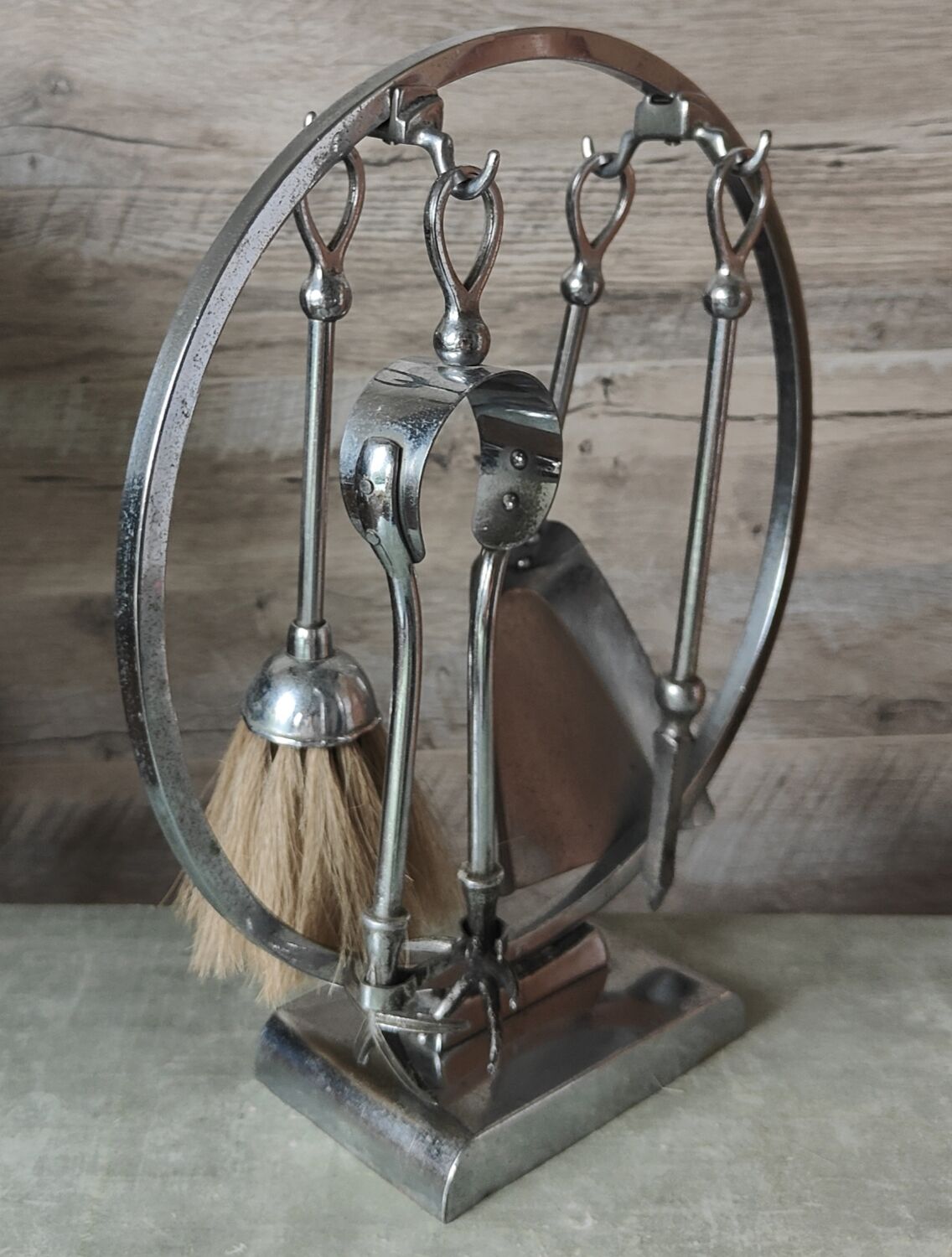 Vintage fireplace table servant