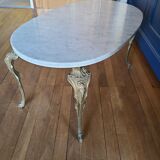 Coffee table in white Carrara marble