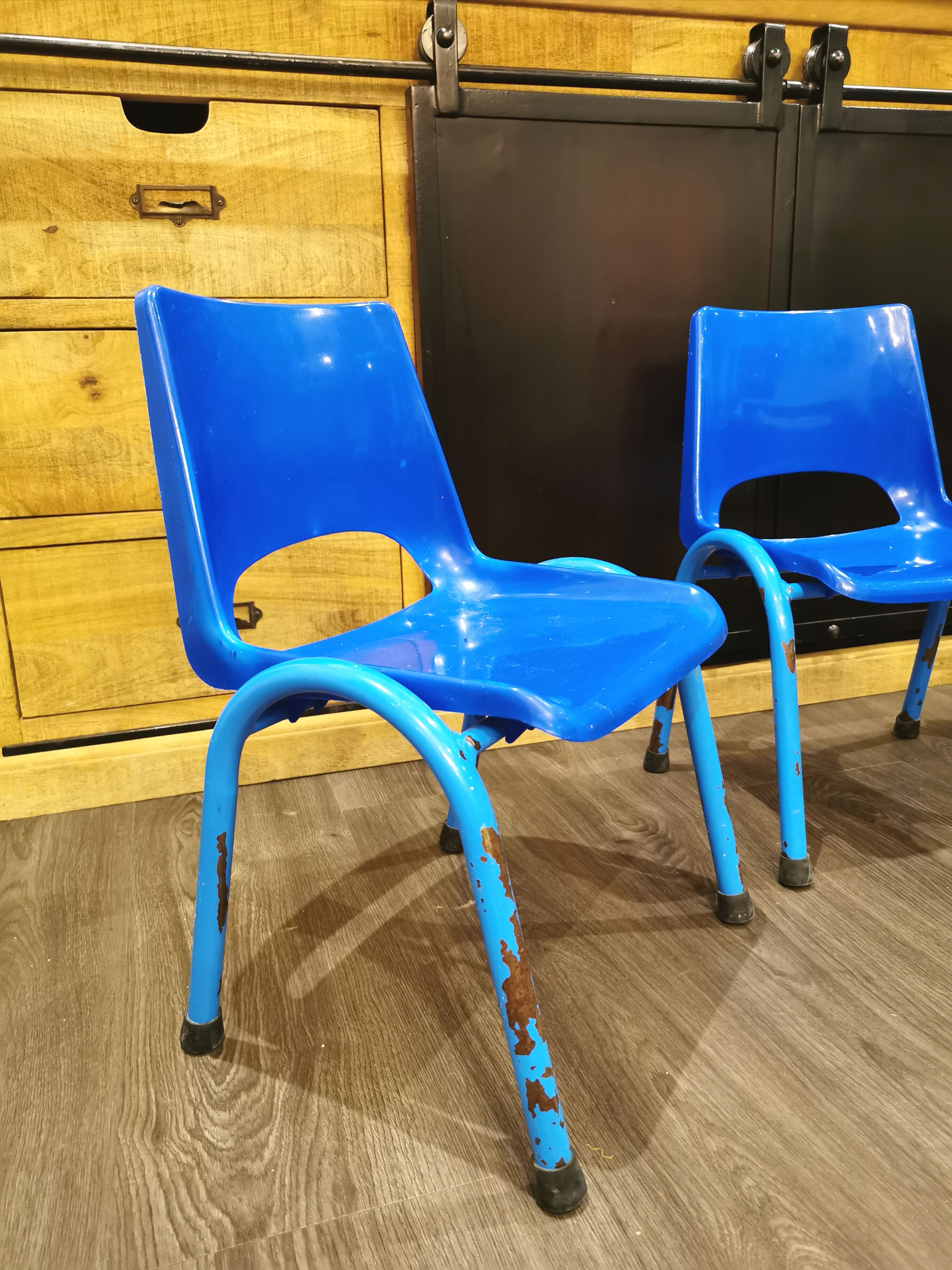 Set of 3 Kindergarten chair stamped RB