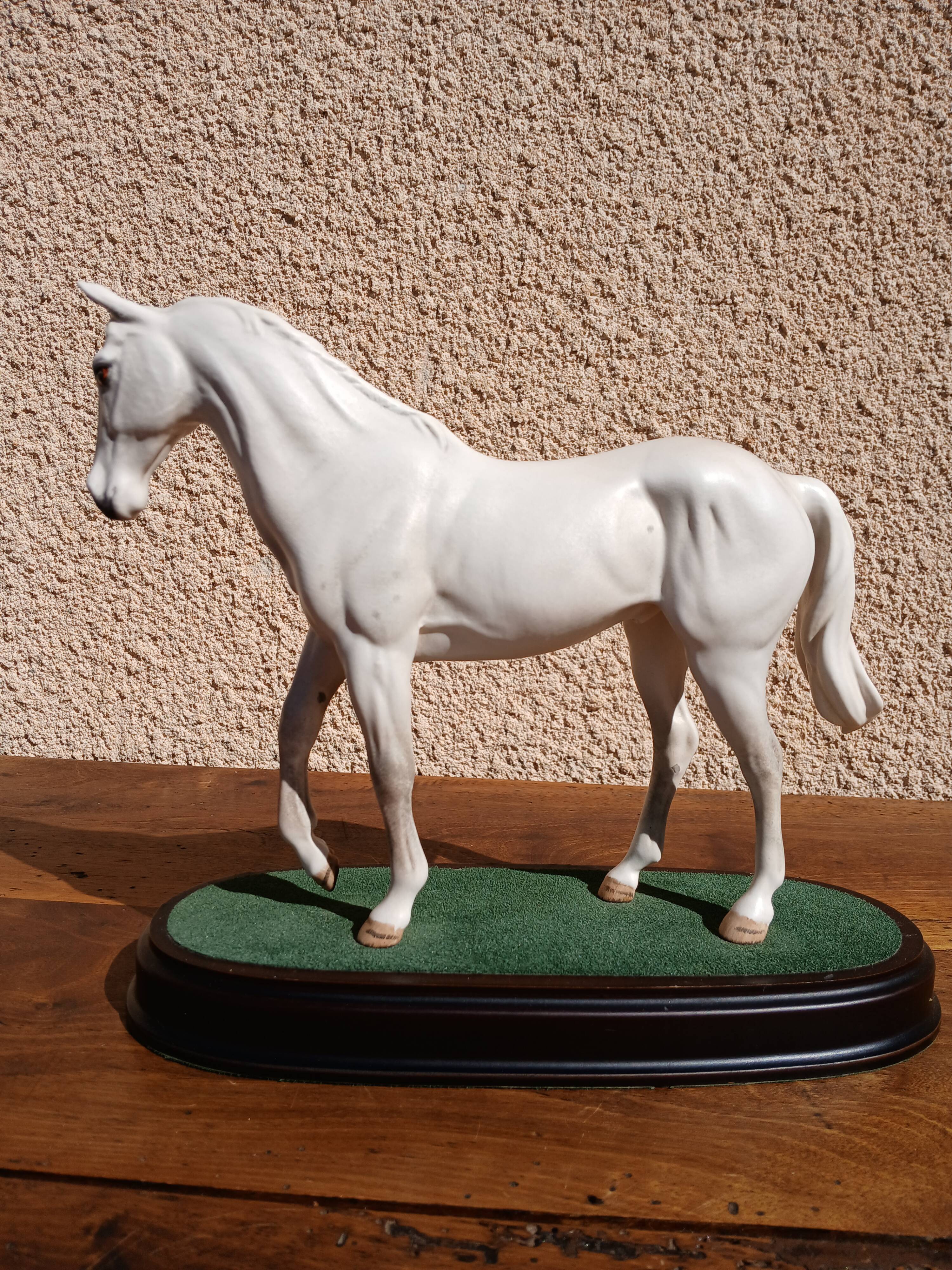 Figurine Cheval Beswick "Desert Orchid" Vintage
