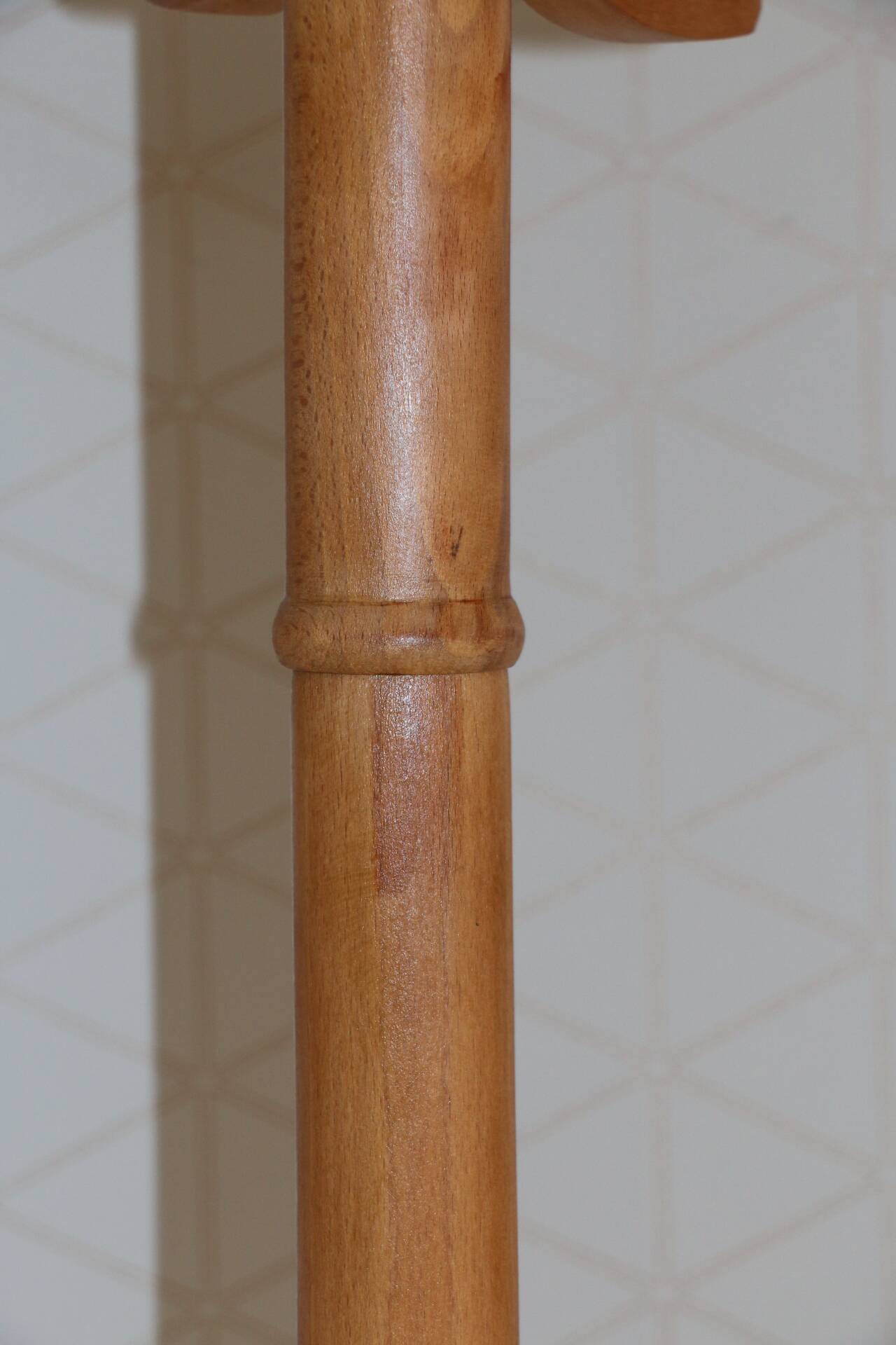 Portemanteau porte-parapluie BAUMANN clair tête olive