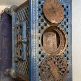 Cast iron and blue ceramic wood stove, from the Chauffette brand