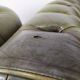 Paire de fauteuils Chesterfield cuir vert