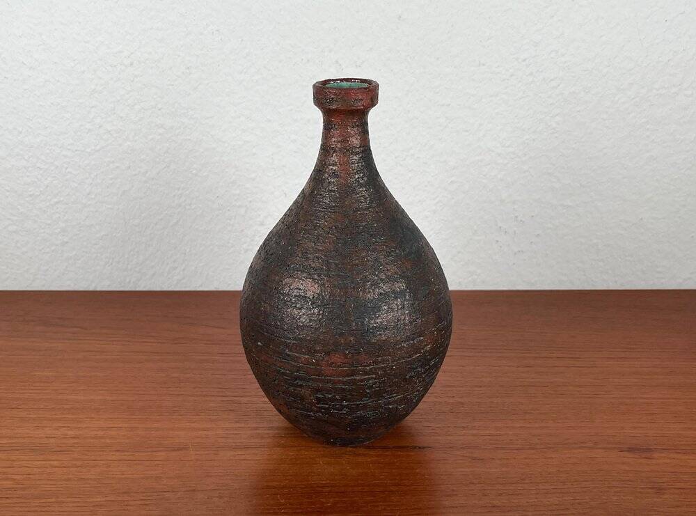 Carafe vase from the German pottery workshop, mid-century brutalist by Gerhard Liebenthron, 1964.