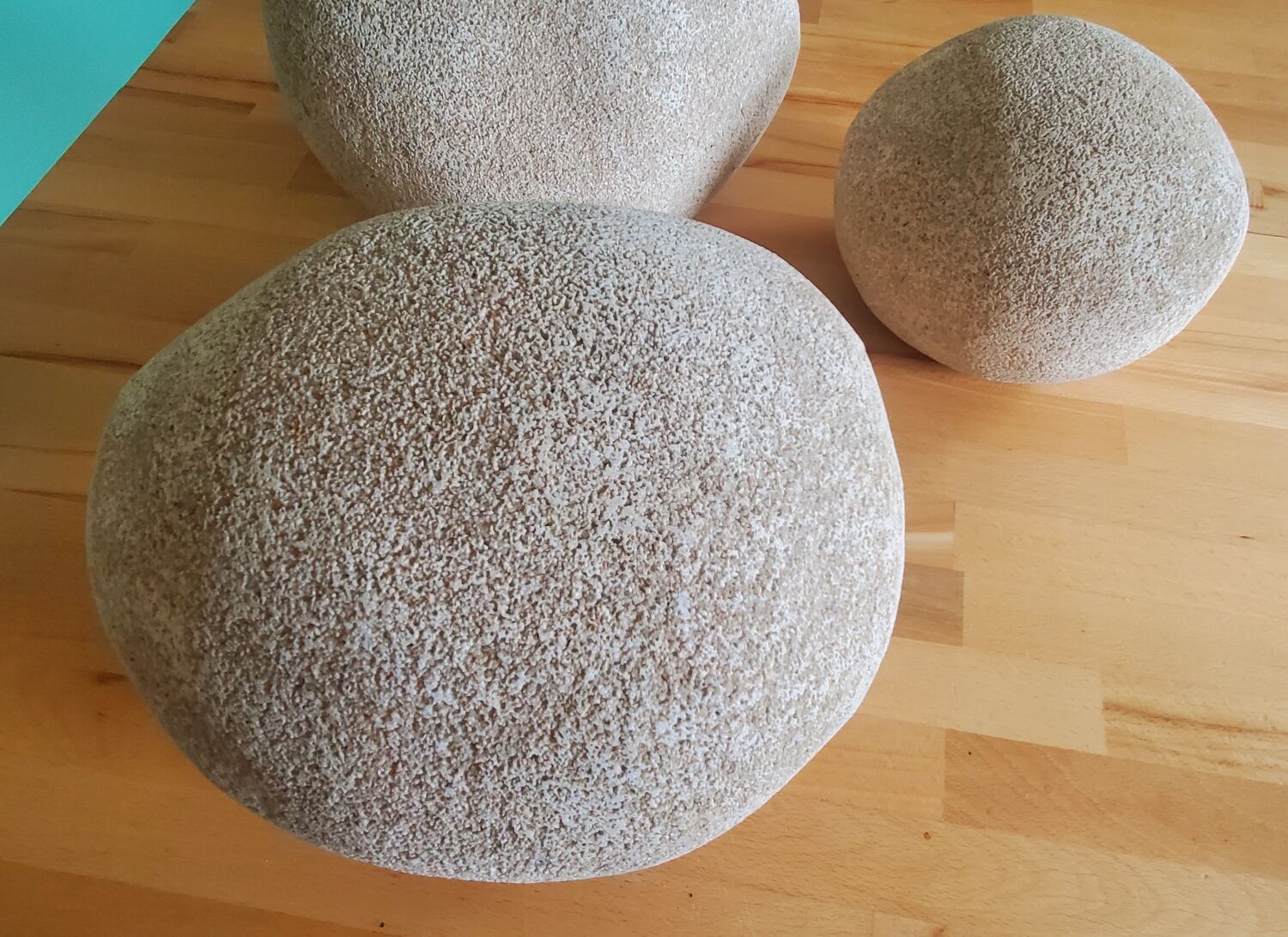 3 pebble lamps called Dora model of Cazenave