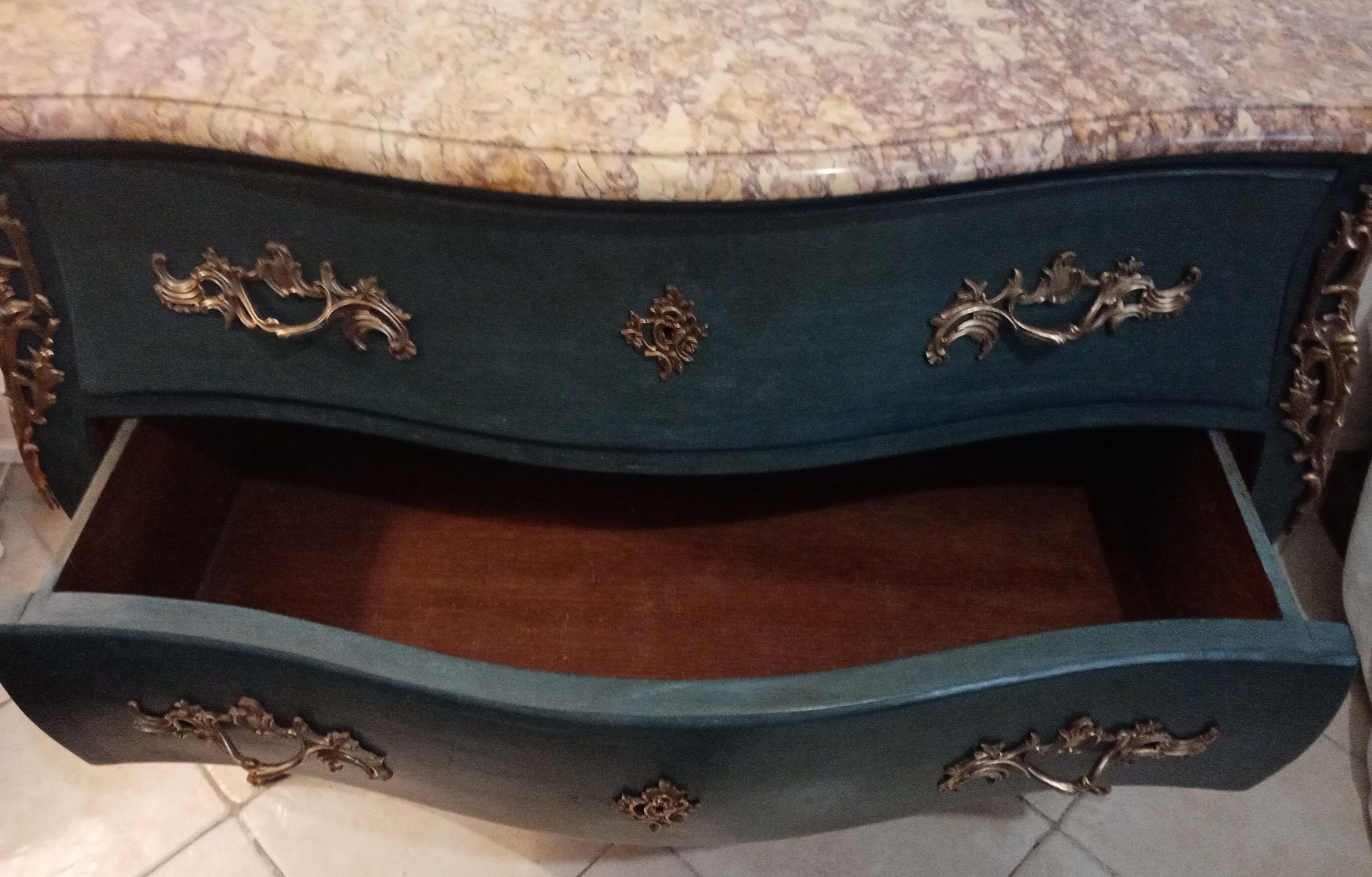 Louis XV curved dresser 2 drawers