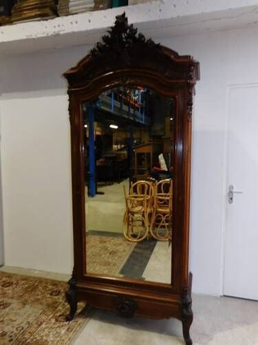 19th Century Rococo Bonnetière Wardrobe in Rosewood