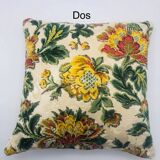 Housse coussin en tissu ancien