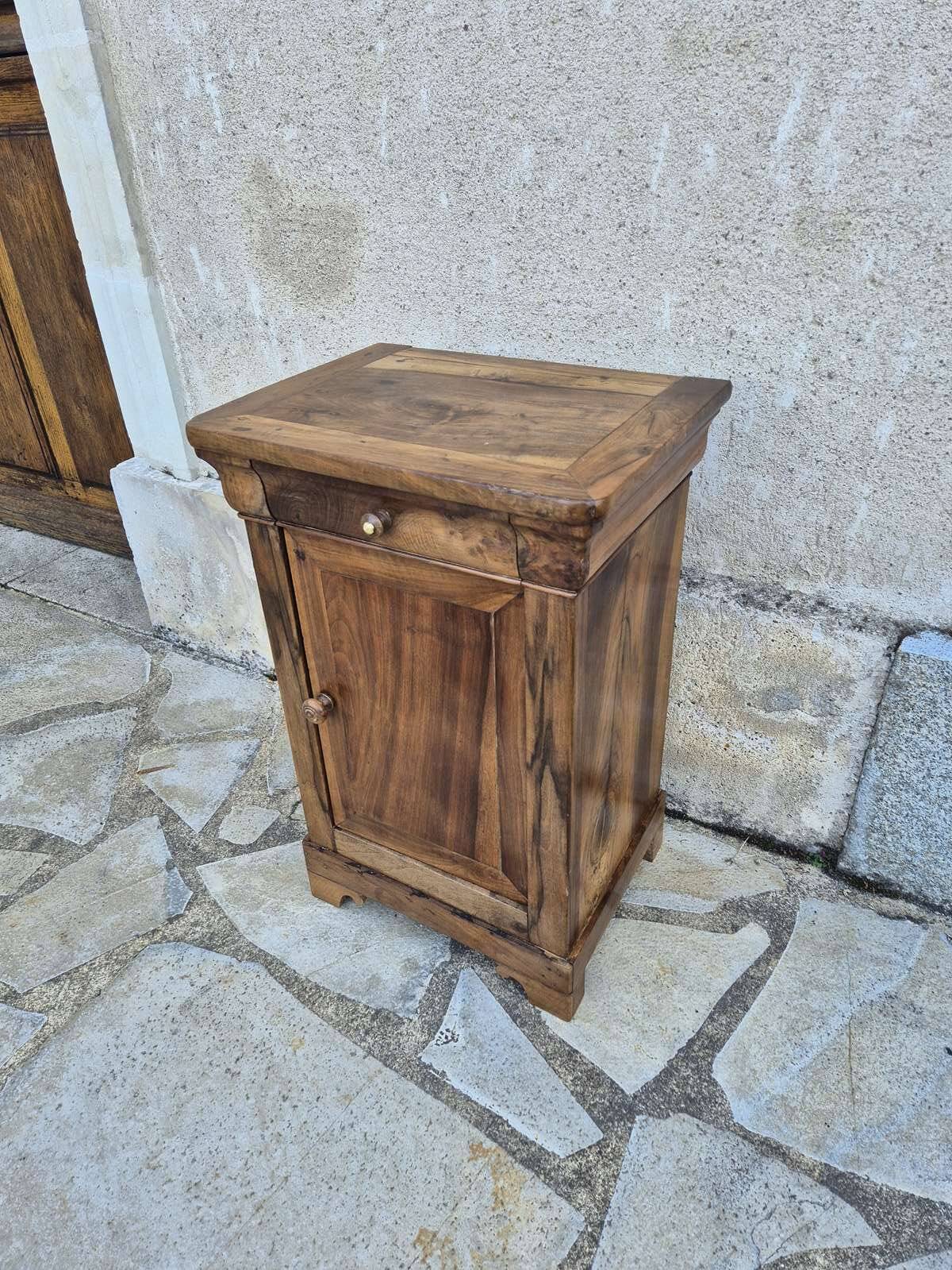 Late 19th century walnut bedside table