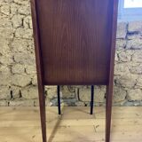 4 wooden chairs
