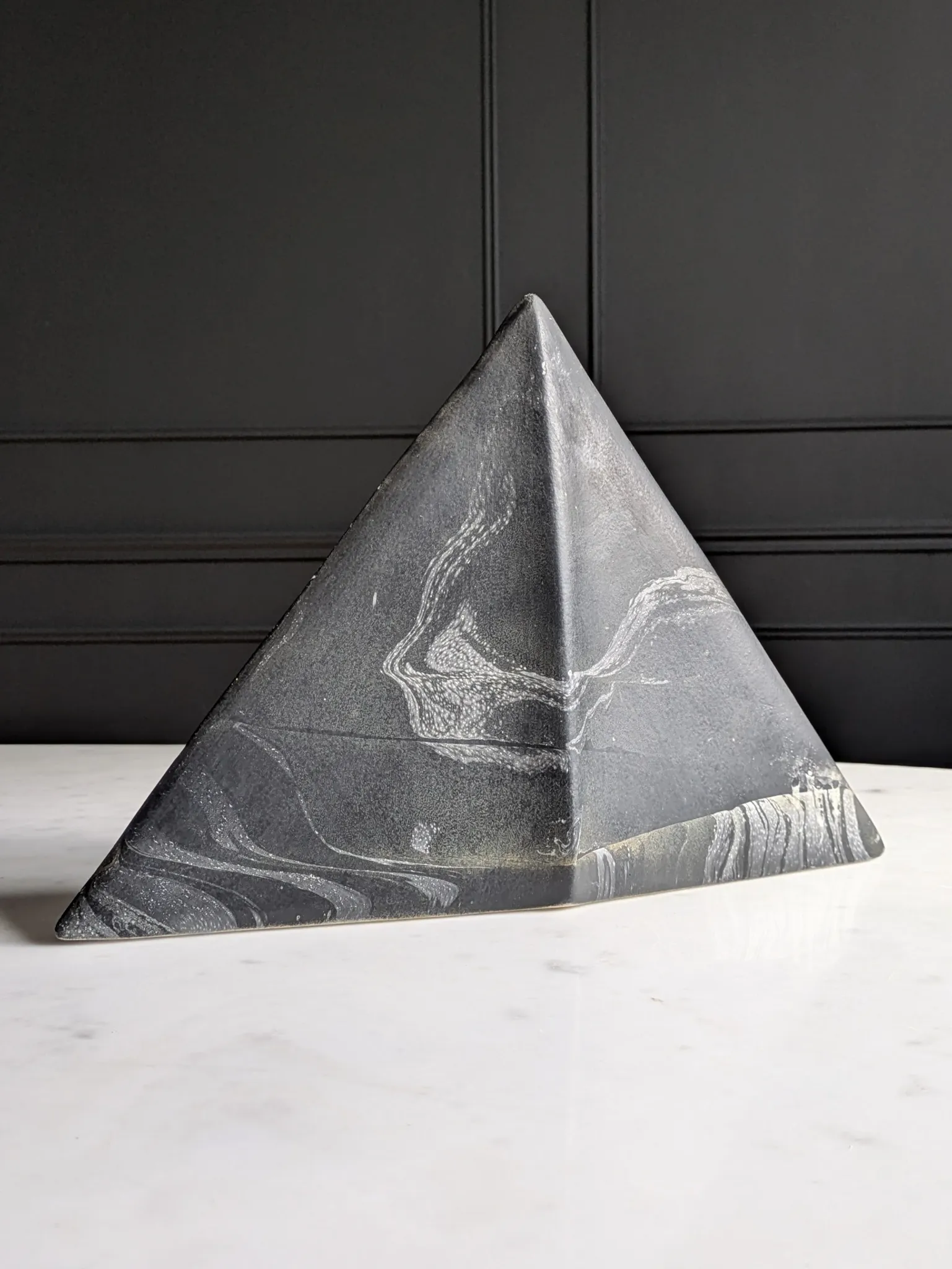 Geometric ceramic vase, mixed clay in IKEBANA & brutalist style