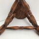 Tabouret en boispied tripode