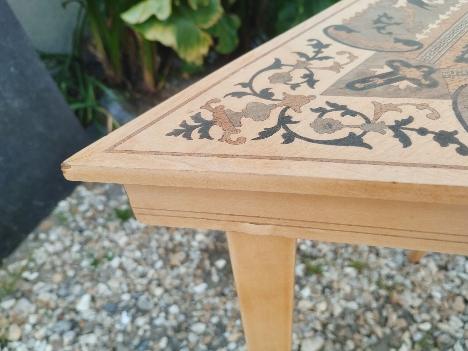 Beautiful pair of antique marquetry bedside tables.