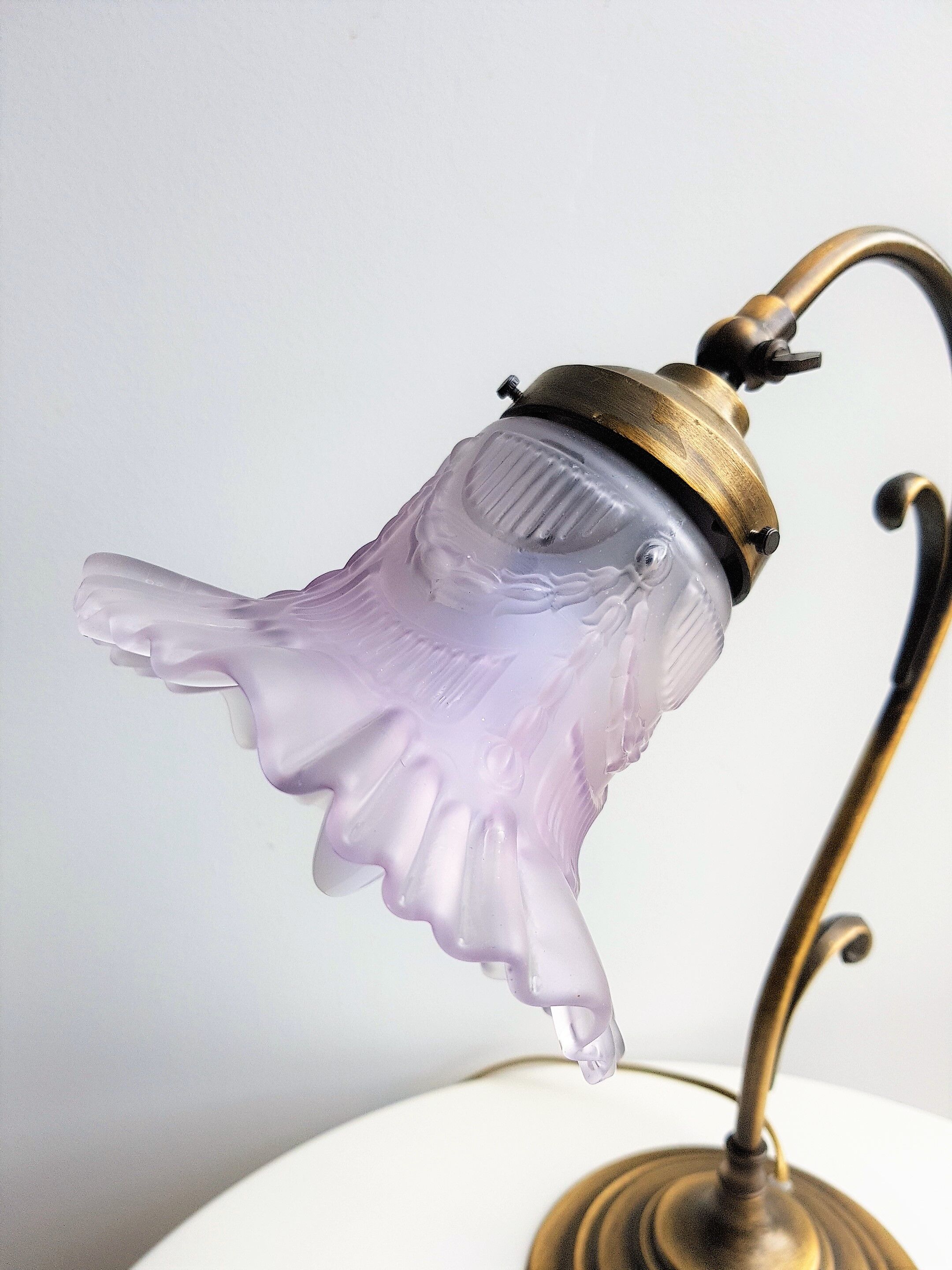 Articulated in brass and frosted glass lamp