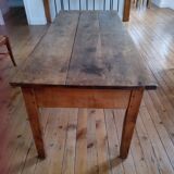 Farm table
