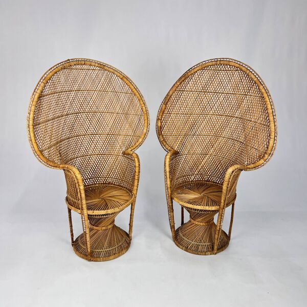 Ensemble de 2 chaises paon vintage en rotin et osier, 1970