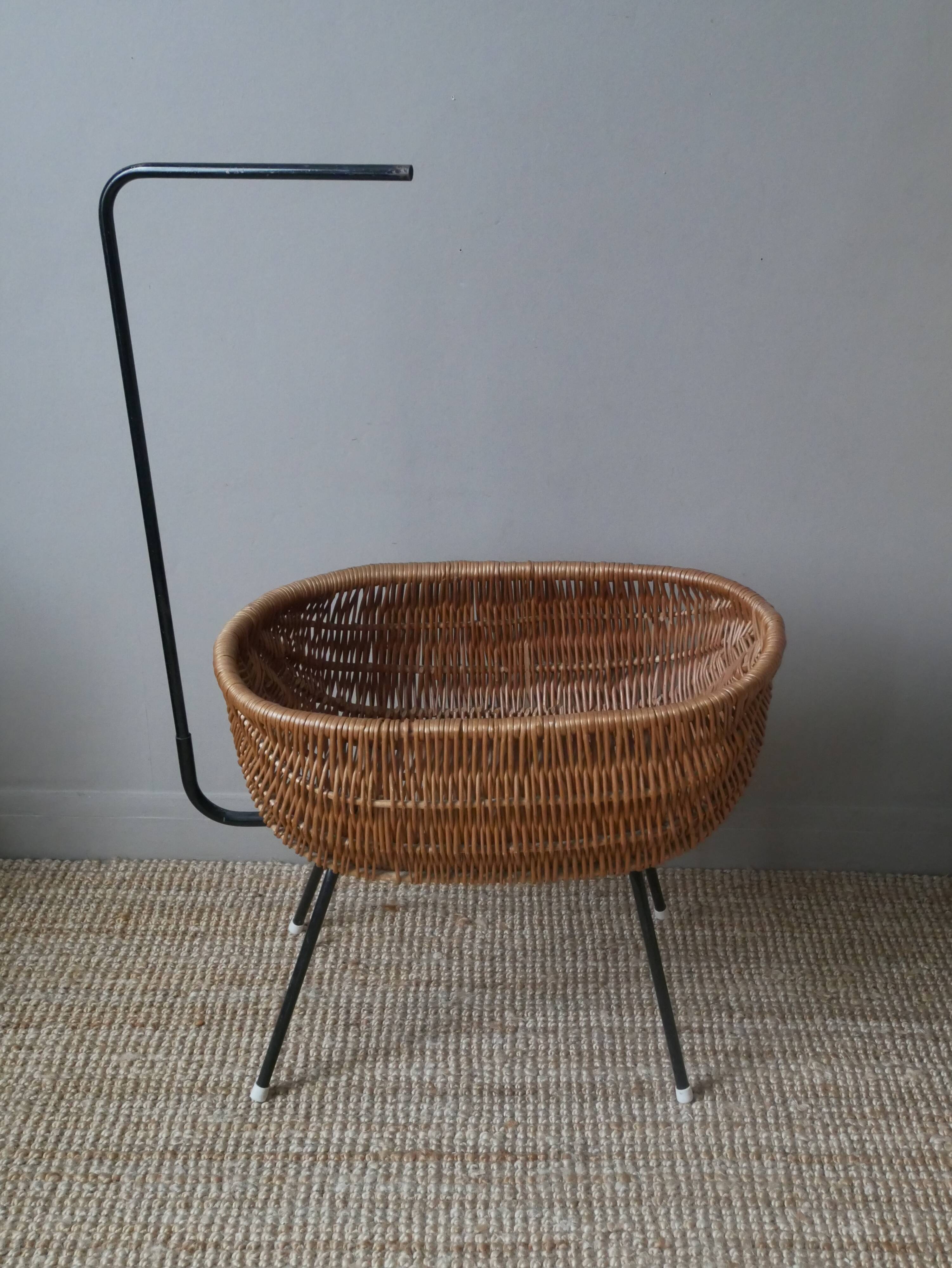Wicker cradle metal base Scandinavian design vintage Dutch handmade doll bed