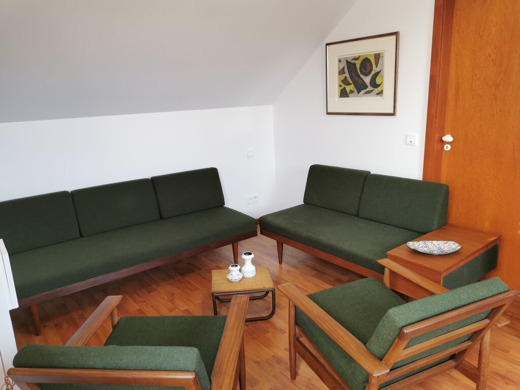 2-seater sofa "Daybed" model "Svanette" by 2-seater Sofa "Daybed" model "Svanette" by Ingmar R
