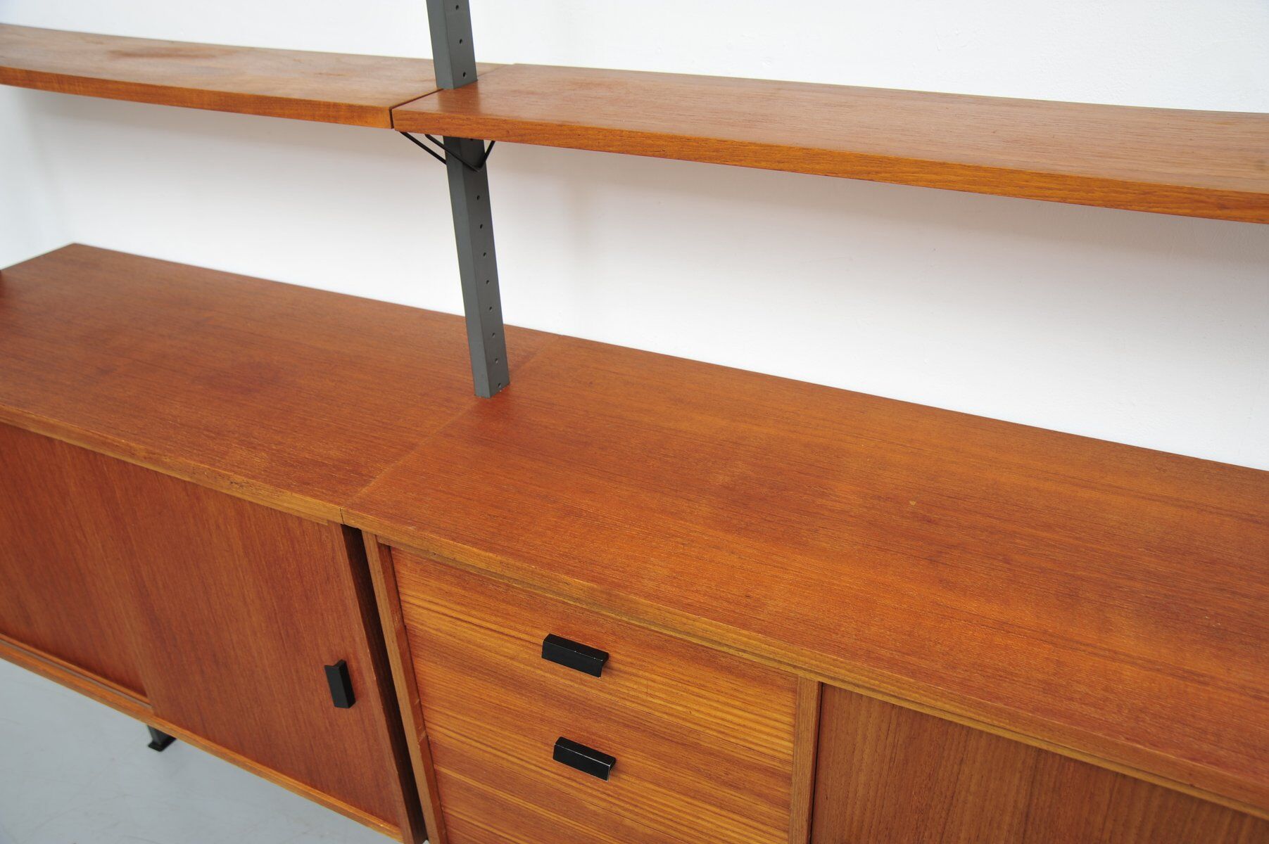 Teak shelving system by Pira, 1960s