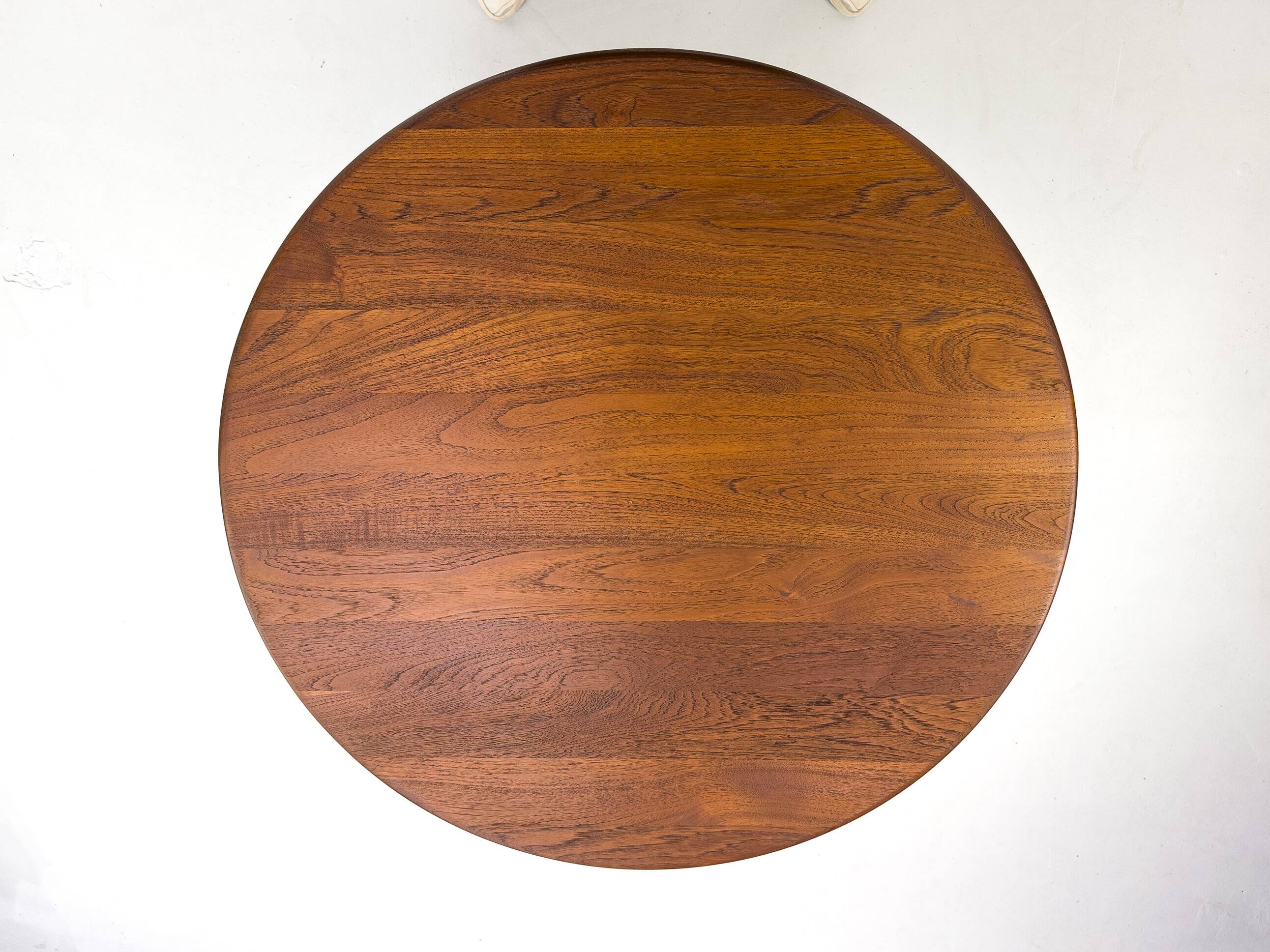 Table à manger ronde en teck avec pieds en acier, 1986