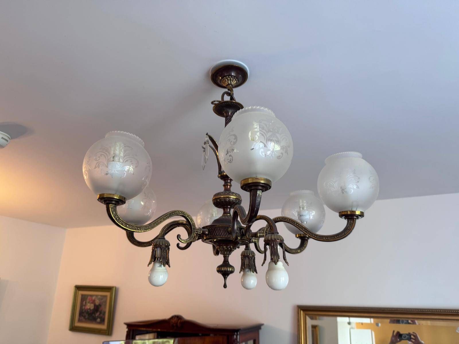 Louis XV bronze and crystal chandelier – 7 lights