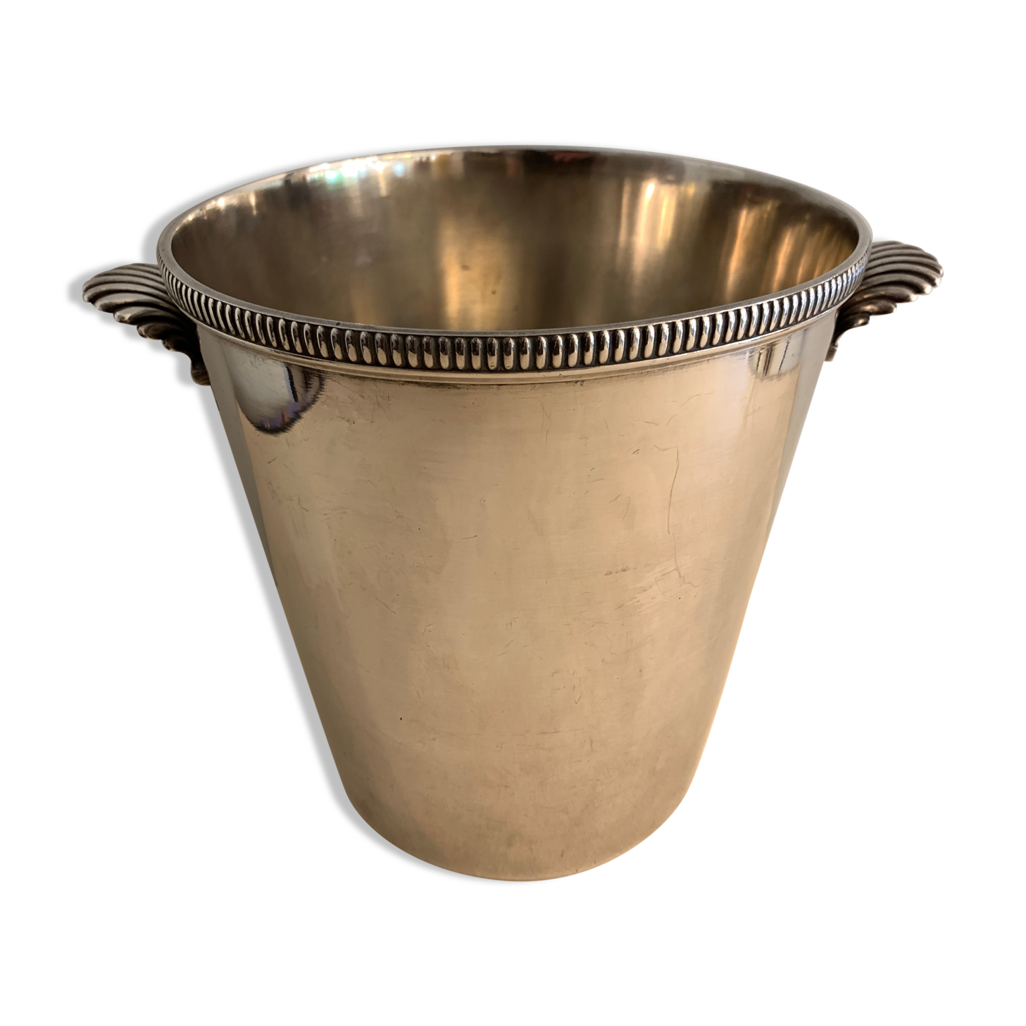 Pearl silver metal champagne bucket, shells or shells