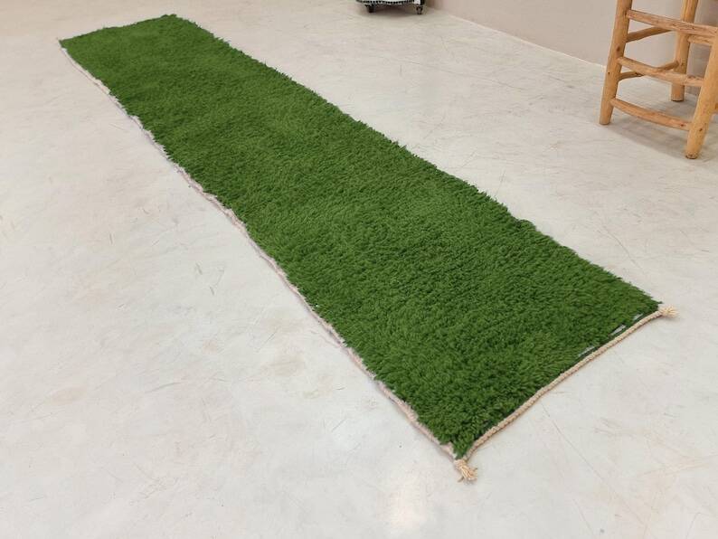 Green runner rug 300cm x 70cm