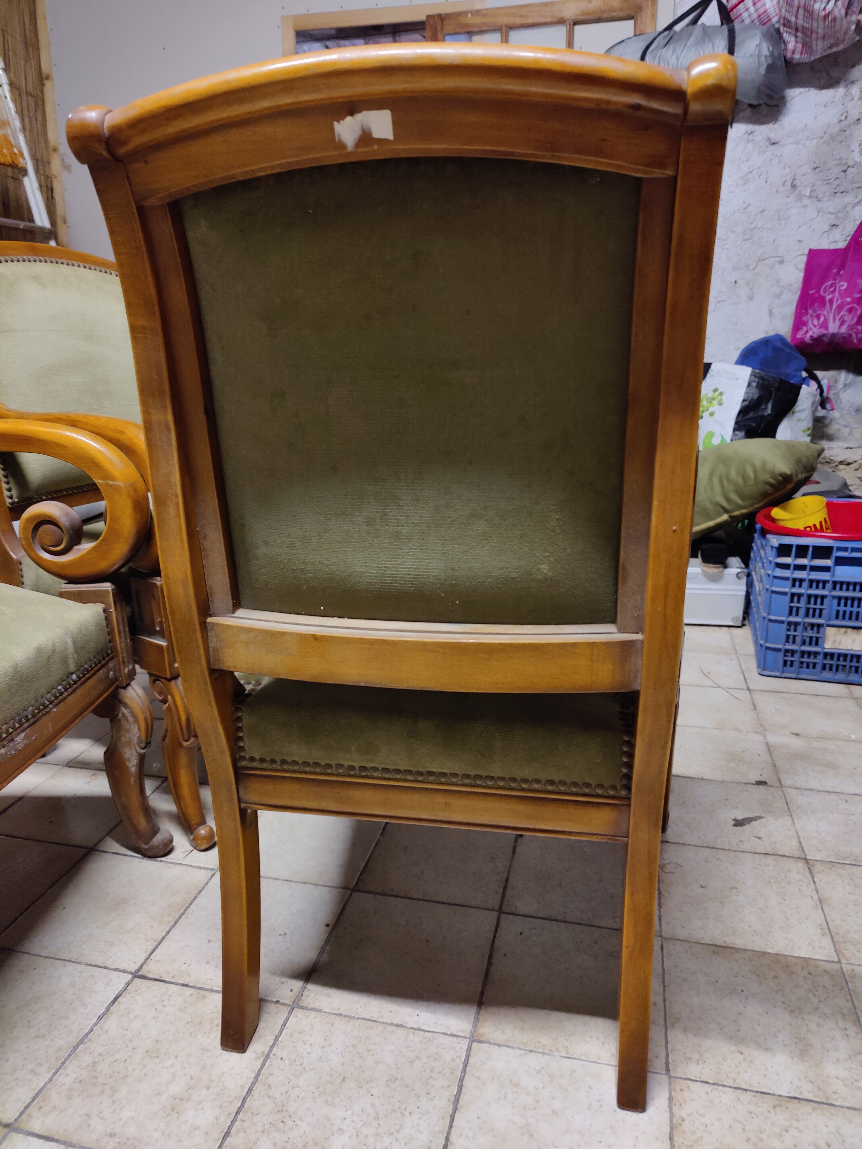Louis Philippe style living room in walnut signed Grange, early 20th century
