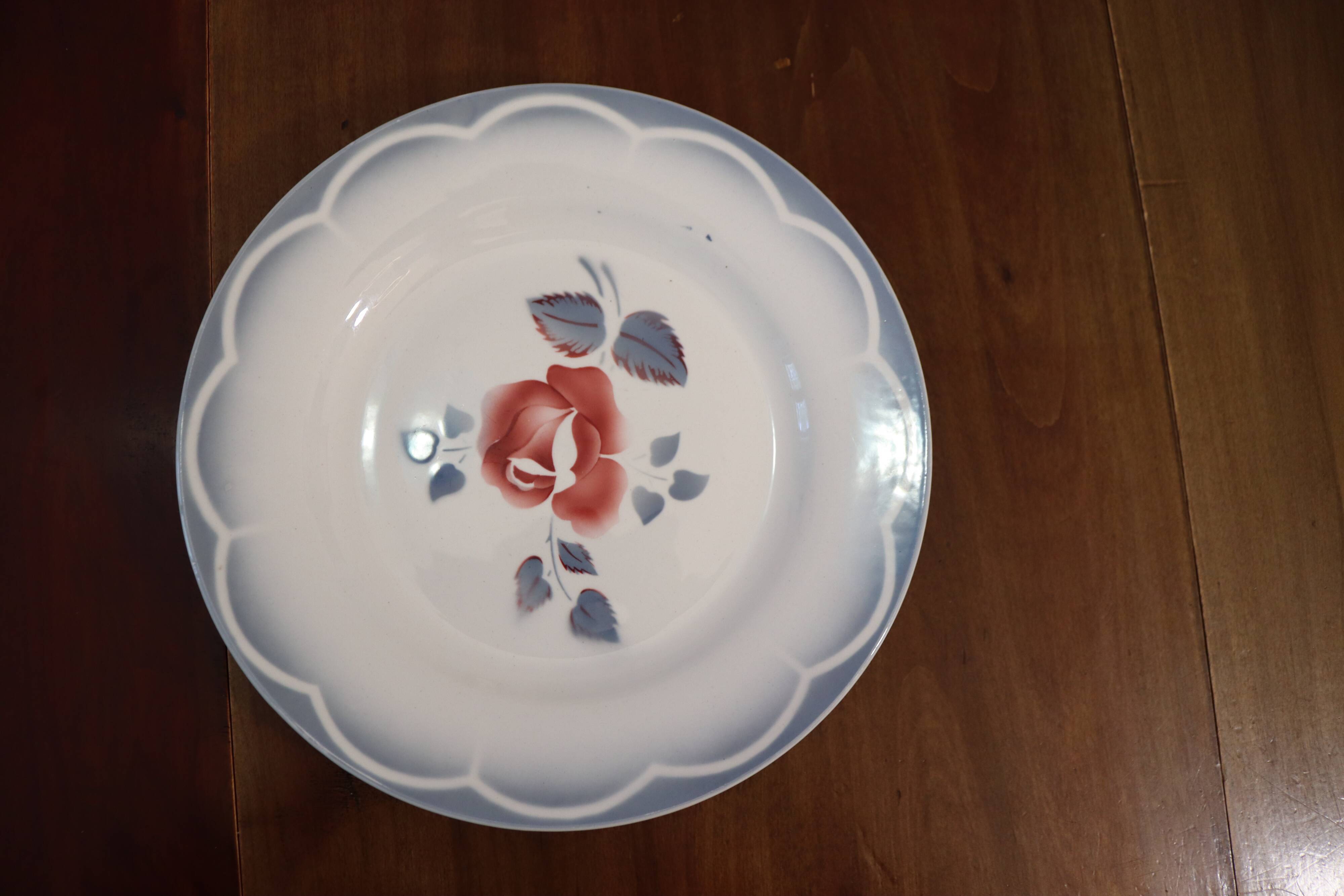 Plates Digoin Sarreguemines, St Amand and Moulin des loups