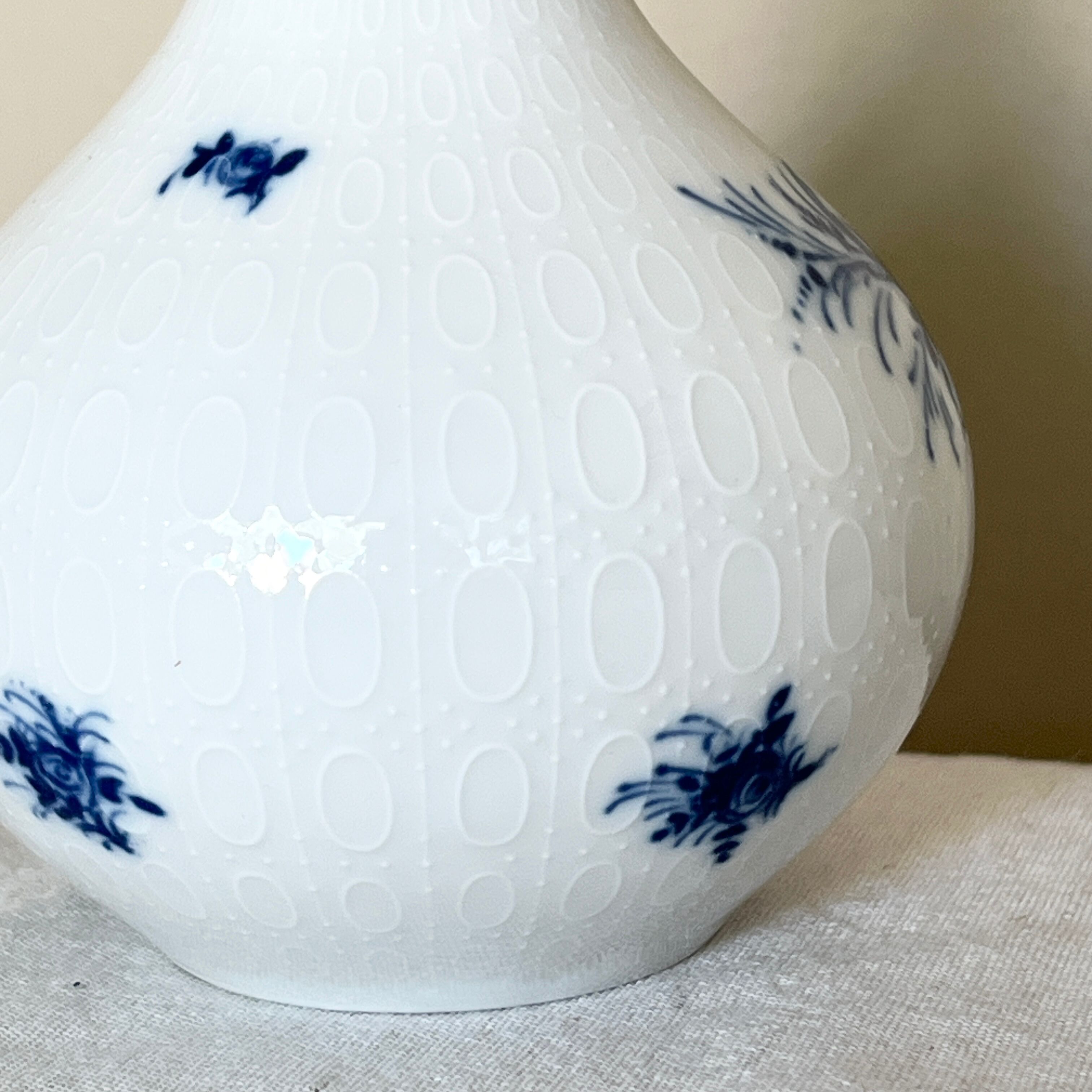 Rosenthal studio line, white and blue mid century porcelain vase, flowers decor by bjorn wiinblad,