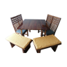 Lot table carré 6/8 personnes + 4 chaises + 2 bancs