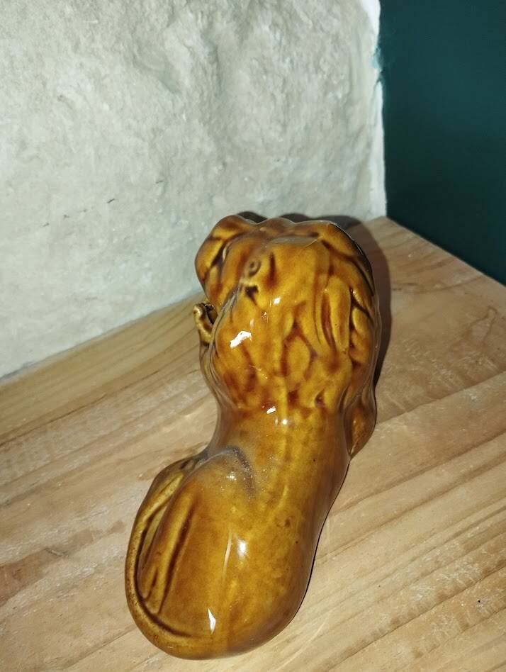 Ceramic lion – Vintage cigarette holder – 1950s–60s