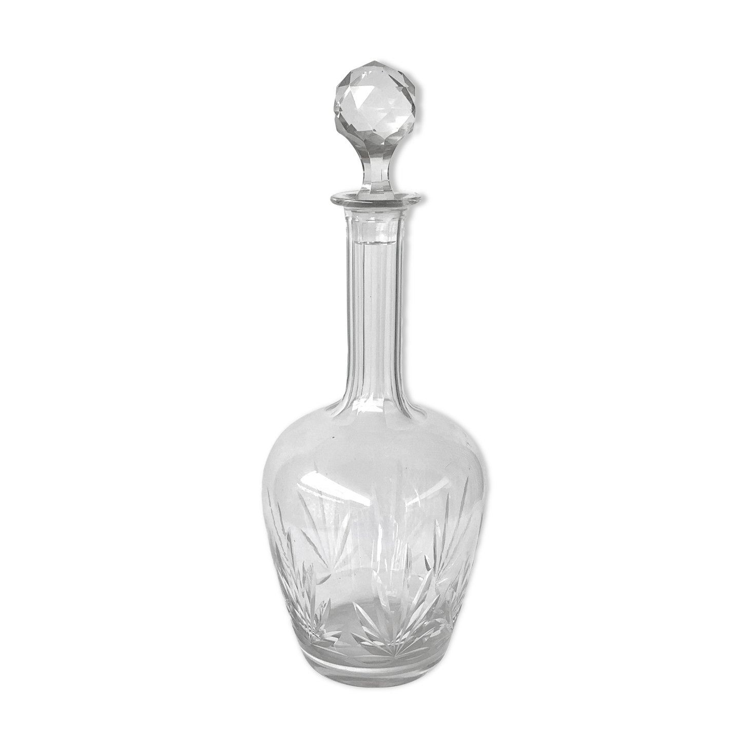 Carafe to decant the blown crystal wine