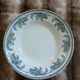 9 assiettes creuses anciennes dépareillées 