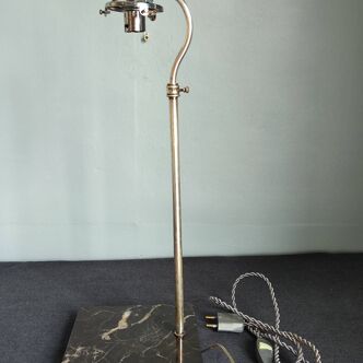 Art deco table lamp in marble and metal