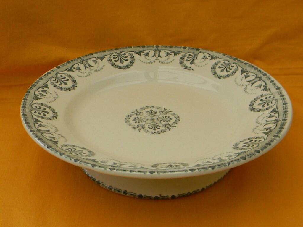 CHOISY LE ROI earthenware footed bowl. Iéna model.