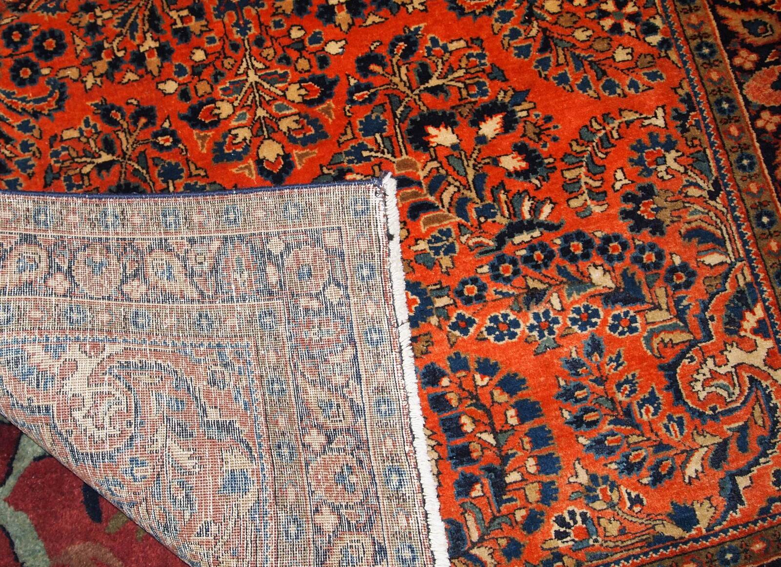 Handmade antique Persian Sarouk rug 3.3' x 5.4' (100cm x 164cm) 1920s - 1B695